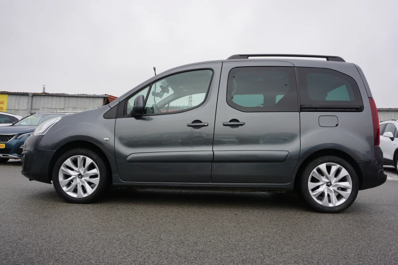 Citroen Berlingo 1.6/Automatik/Multispace, снимка 2 - Автомобили и джипове - 53380659