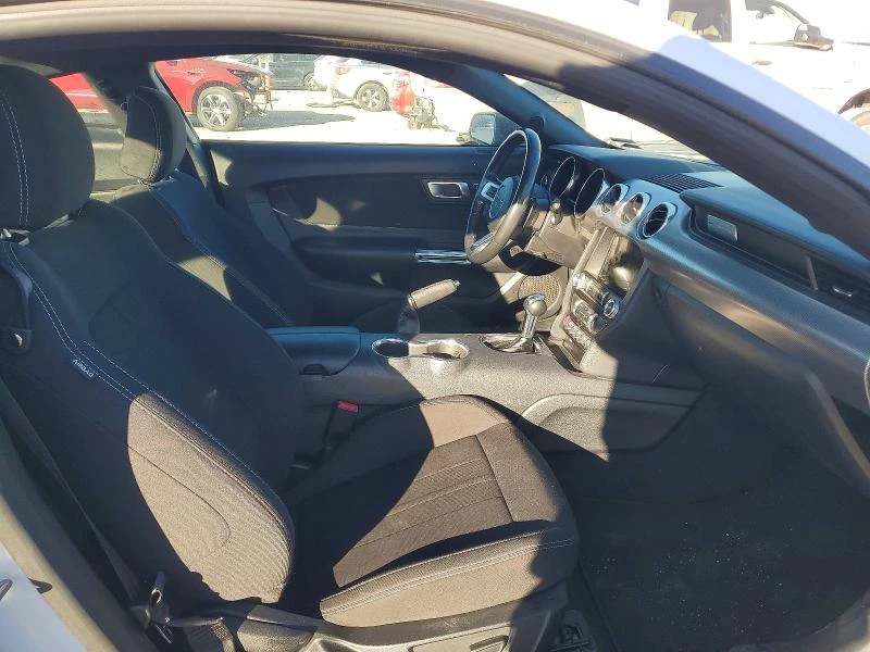 Ford Mustang GT* 5.0L, V8, 450HP* NAVI* Keyless* CARFAX - изображение 10