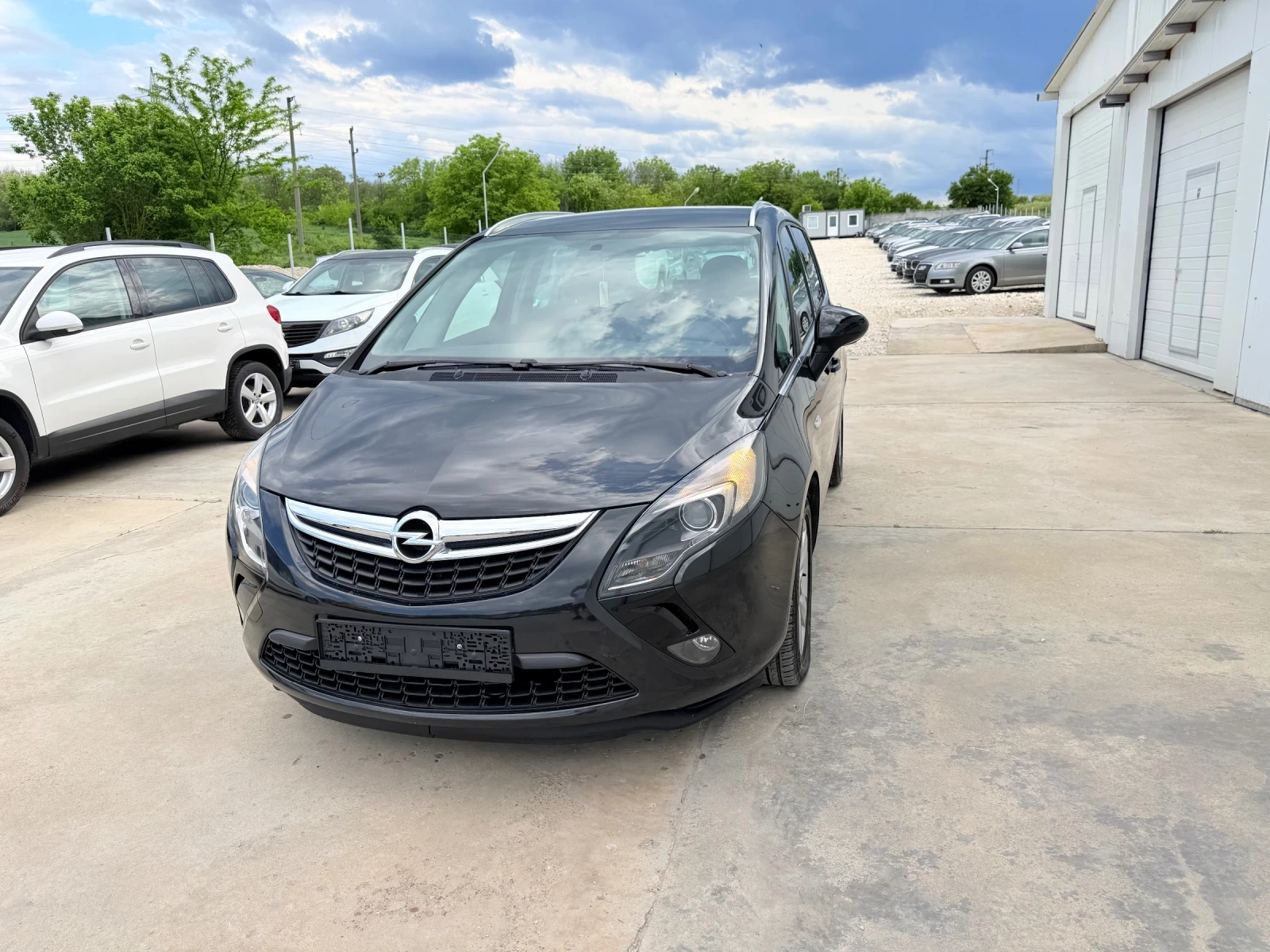 Opel Zafira 1.6i Turbo-EcoM* Navi* 7mesta UNIKAT* 