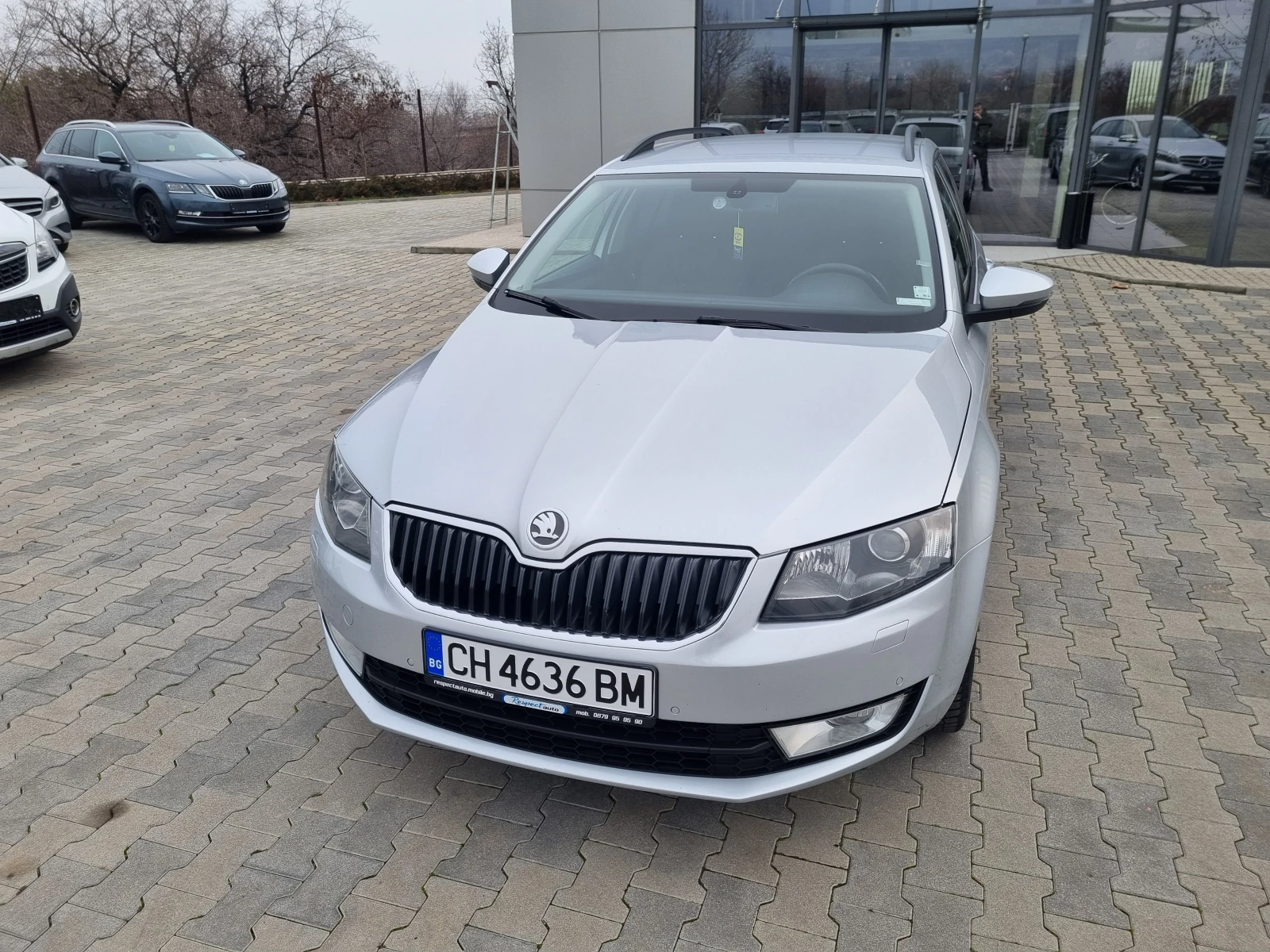 Skoda Octavia 2.0TDi-DSG = СЕРВИЗНА ИСТОРИЯ в SKODA= N1 5места - изображение 3