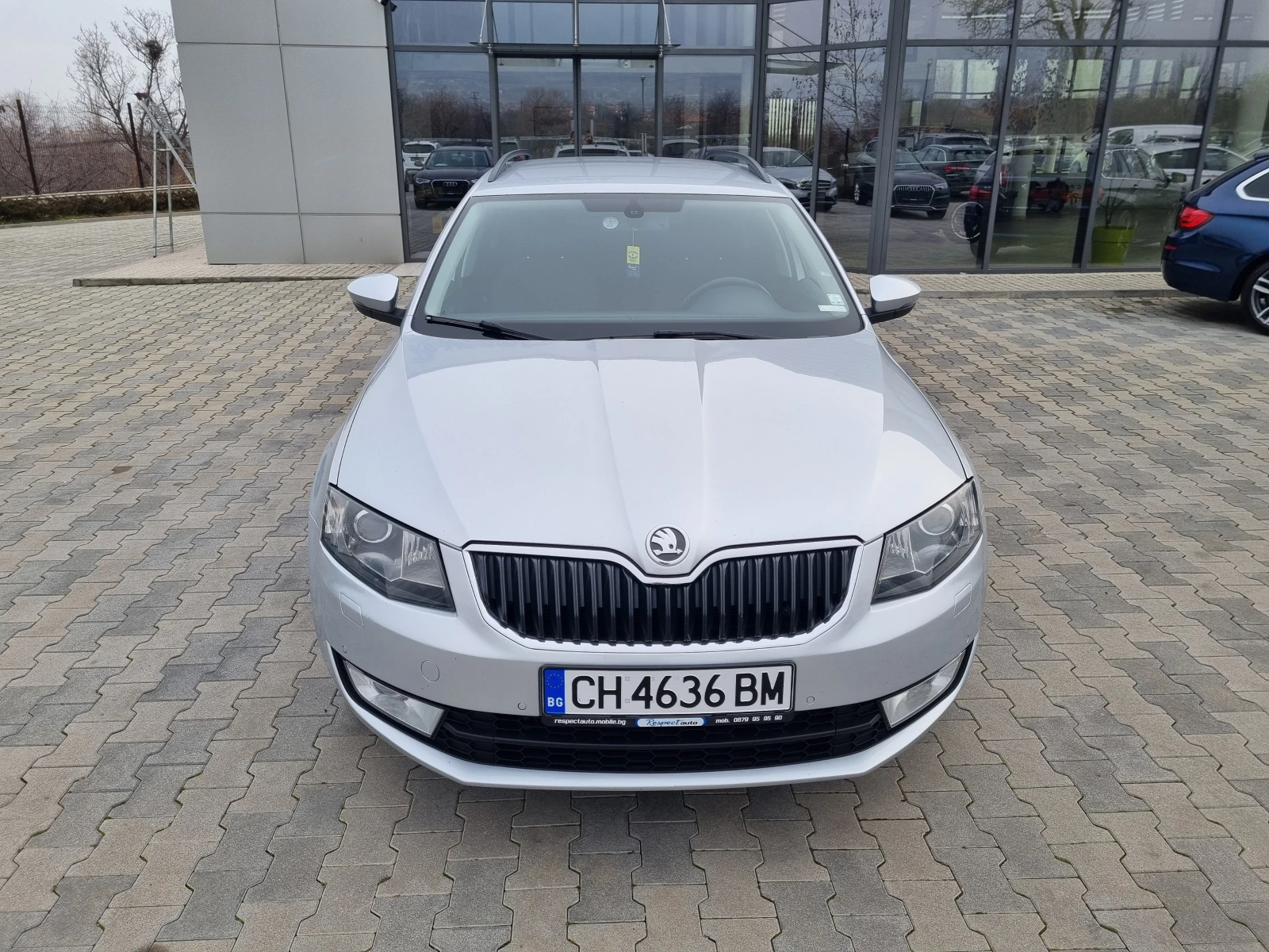 Skoda Octavia 2.0TDi-DSG = СЕРВИЗНА ИСТОРИЯ в SKODA= N1 5места - изображение 2