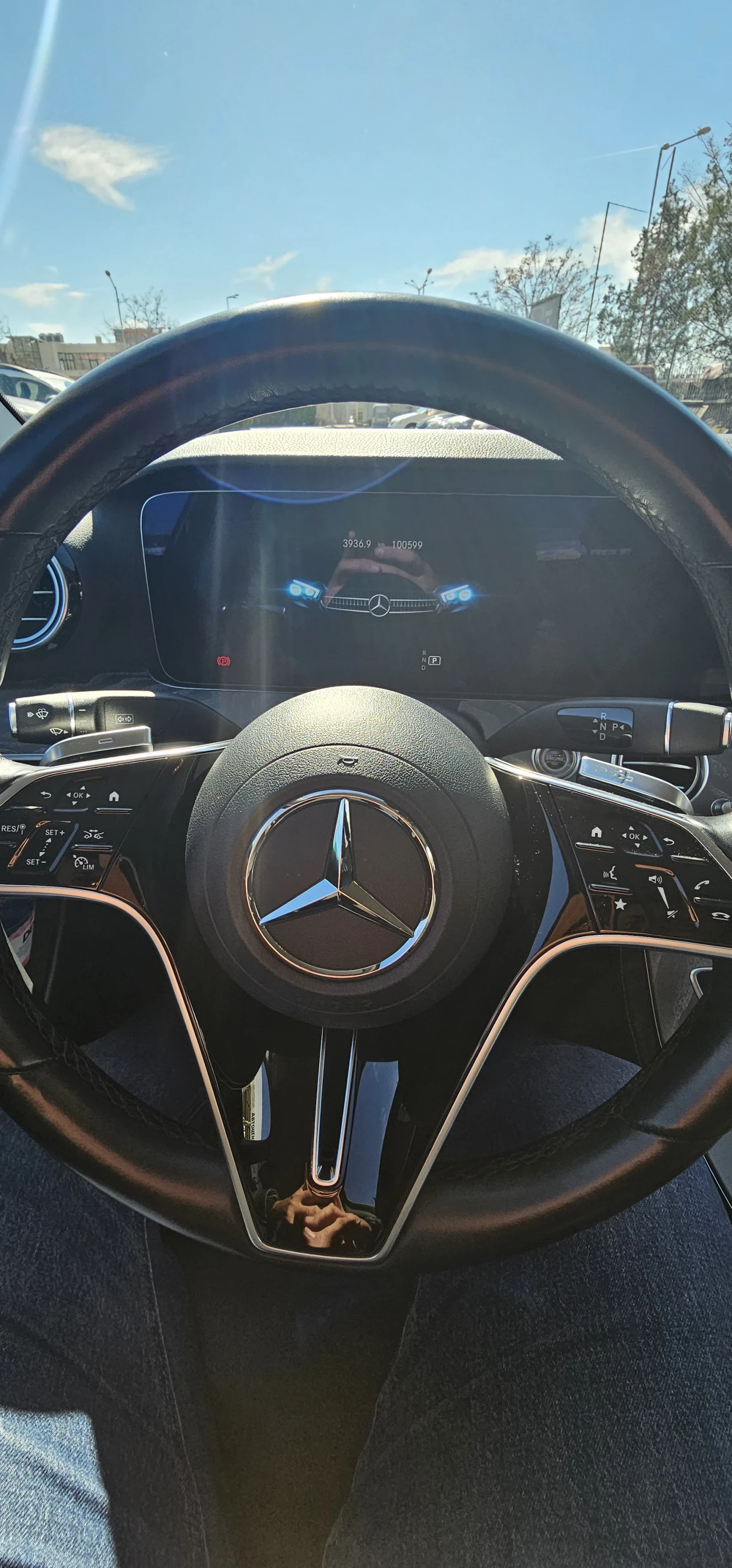 Mercedes-Benz E 220  - изображение 10