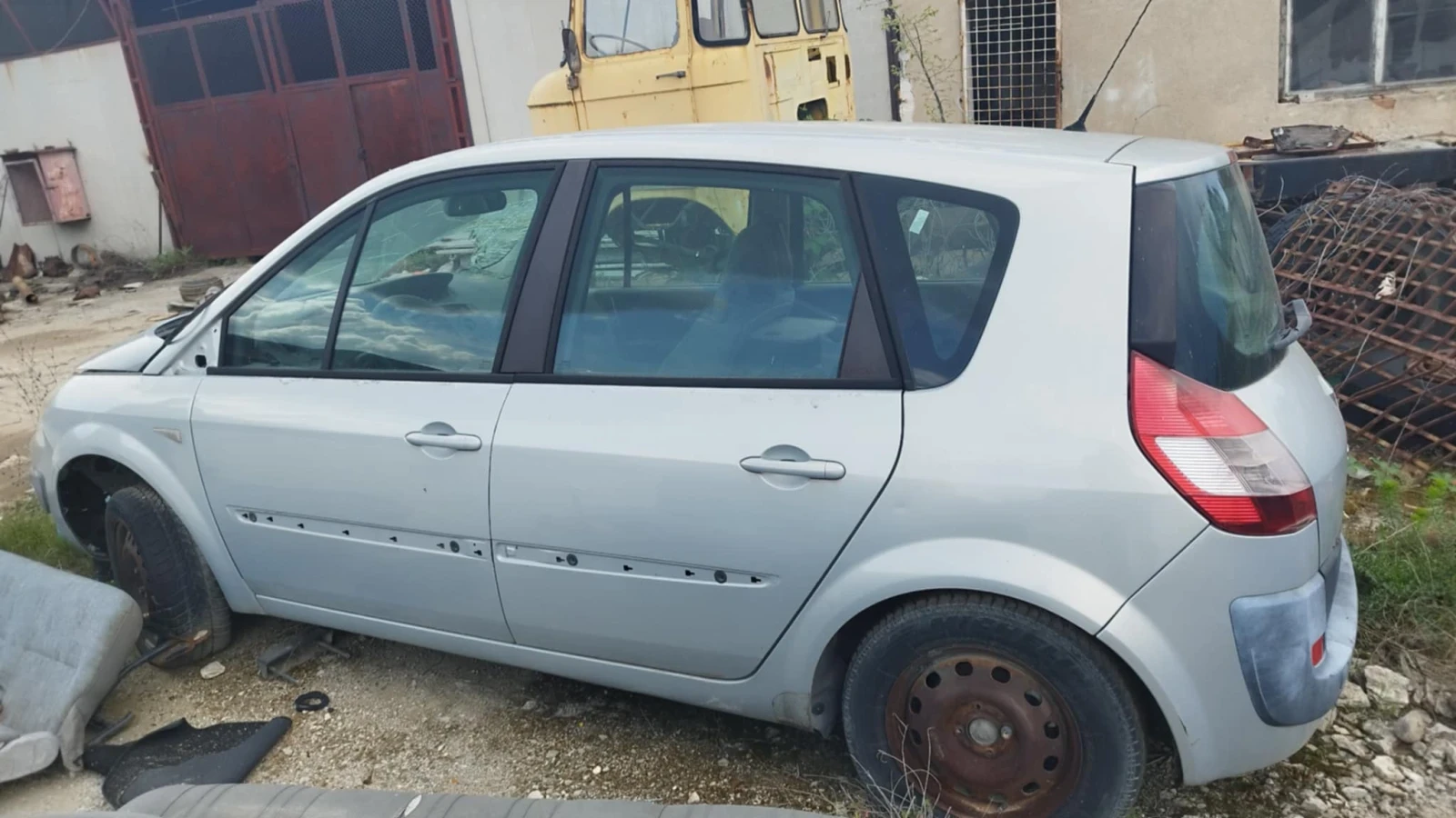 Renault Scenic  - изображение 7