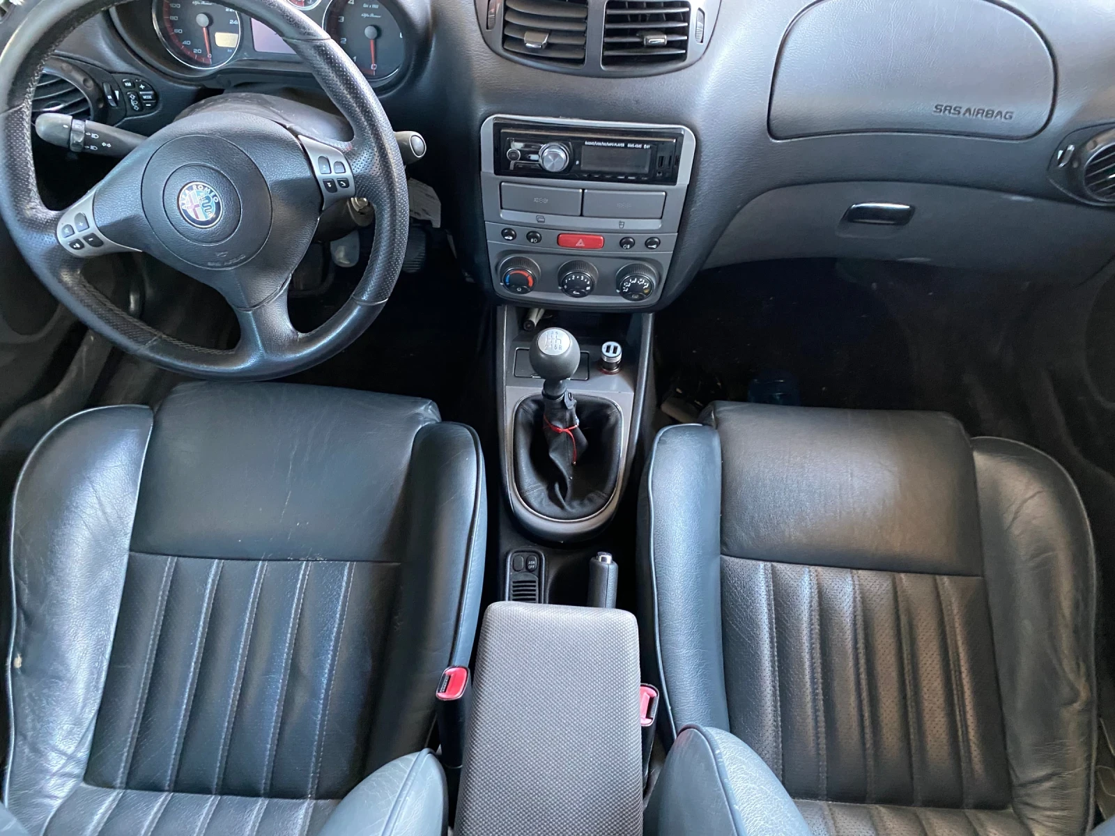 Alfa Romeo 147 1.9JTDM - изображение 7