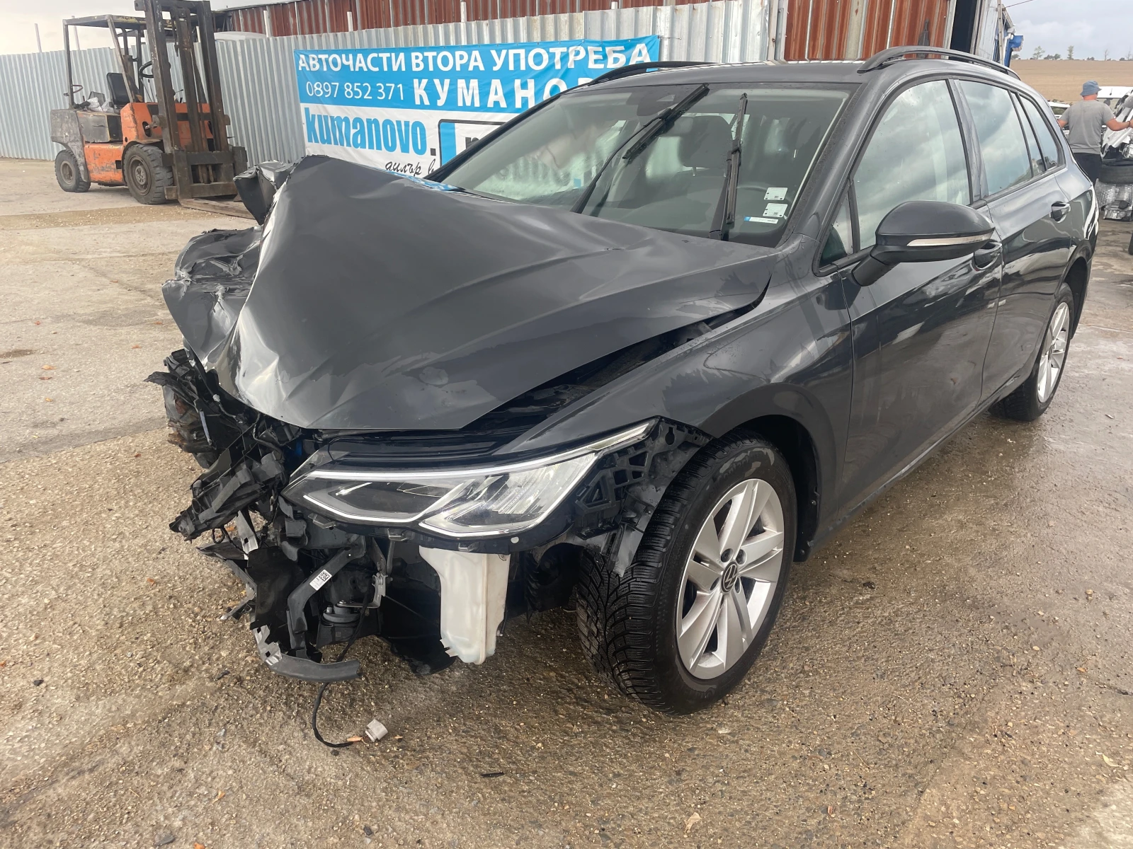 VW Golf Variant 1.5 eTSI | Mobile.bg   1