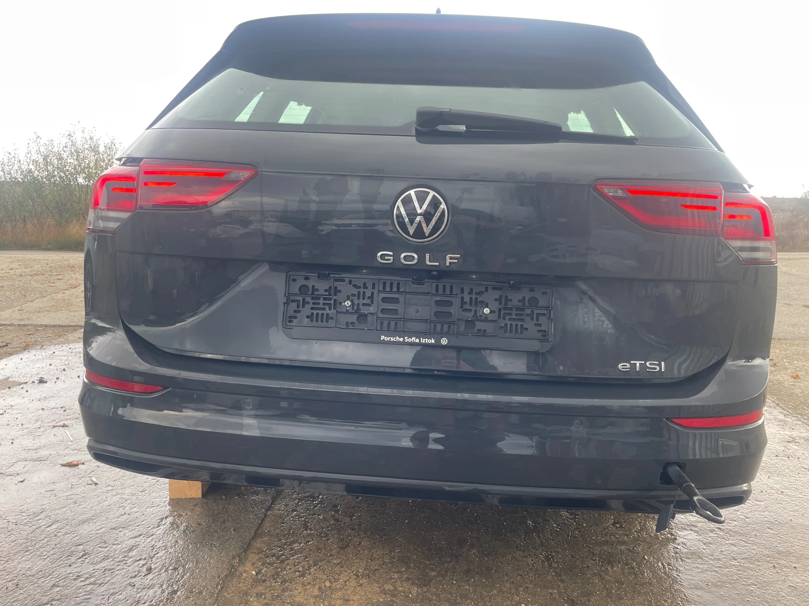 VW Golf Variant 1.5 eTSI - изображение 7