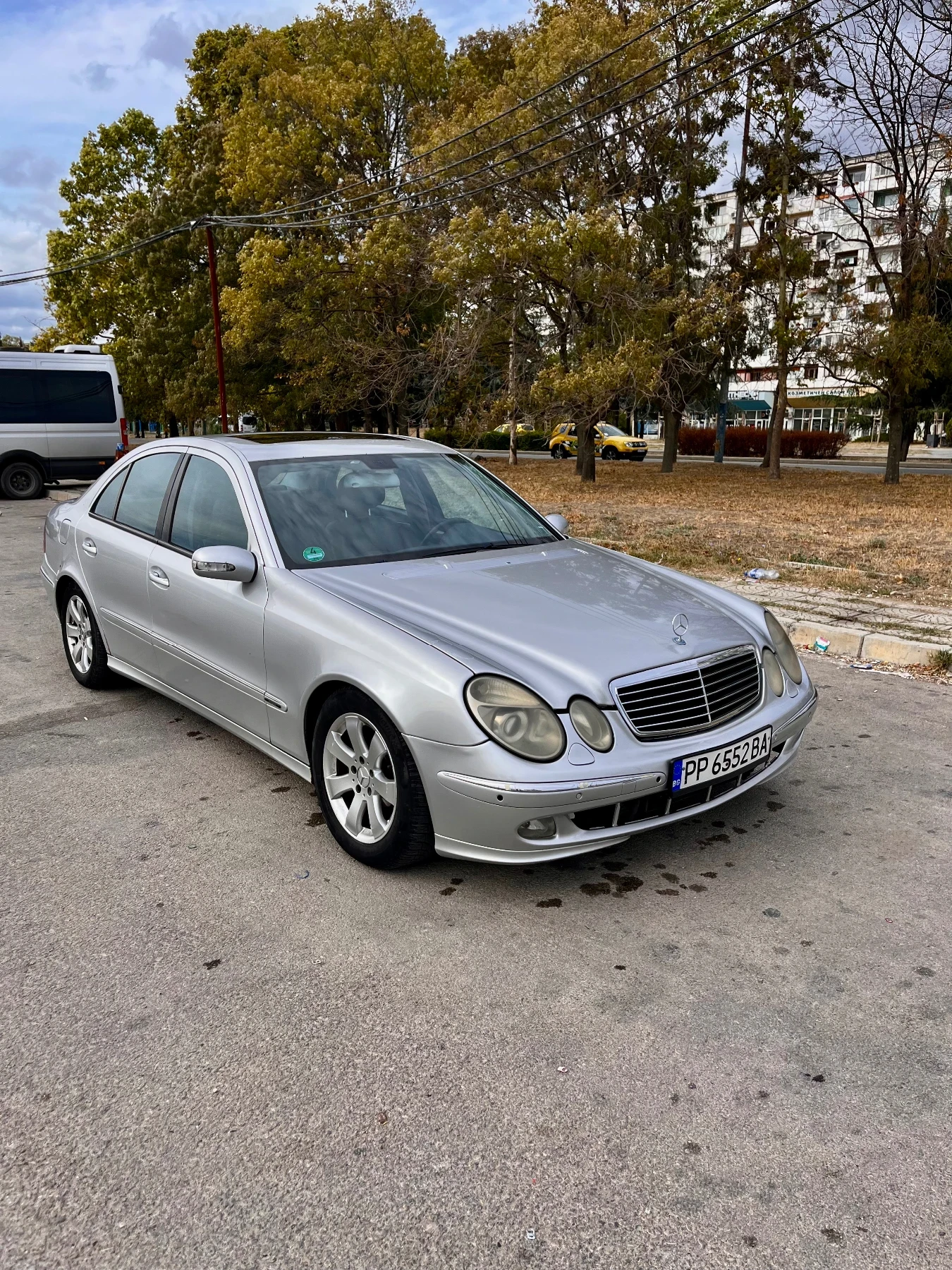 Mercedes-Benz E 270  - изображение 5