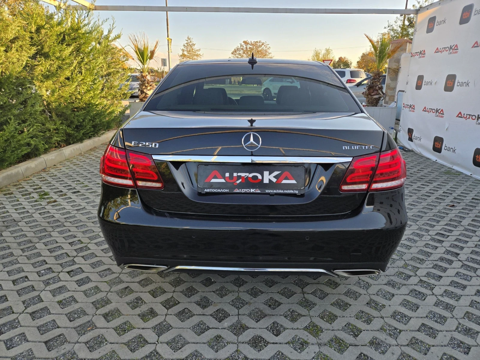 Mercedes-Benz E 250 2.2CDI-204кс= АВТОМАТ= 4MATIC= LED= NAVI= КОЖА - изображение 4