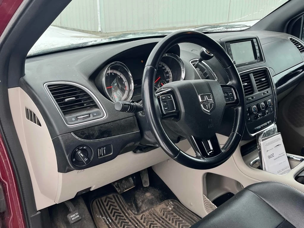 Dodge Caravan * SXT Premium Plus * CARFAX *    | Mobile.bg   10