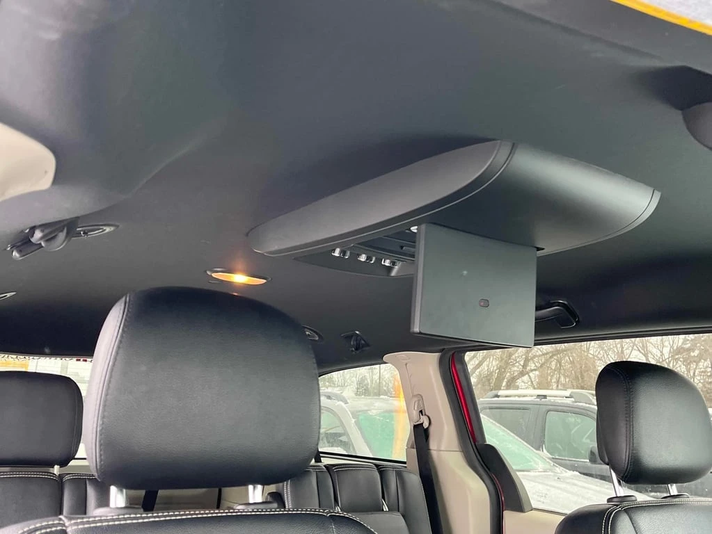 Dodge Caravan * SXT Premium Plus * CARFAX *    | Mobile.bg   13