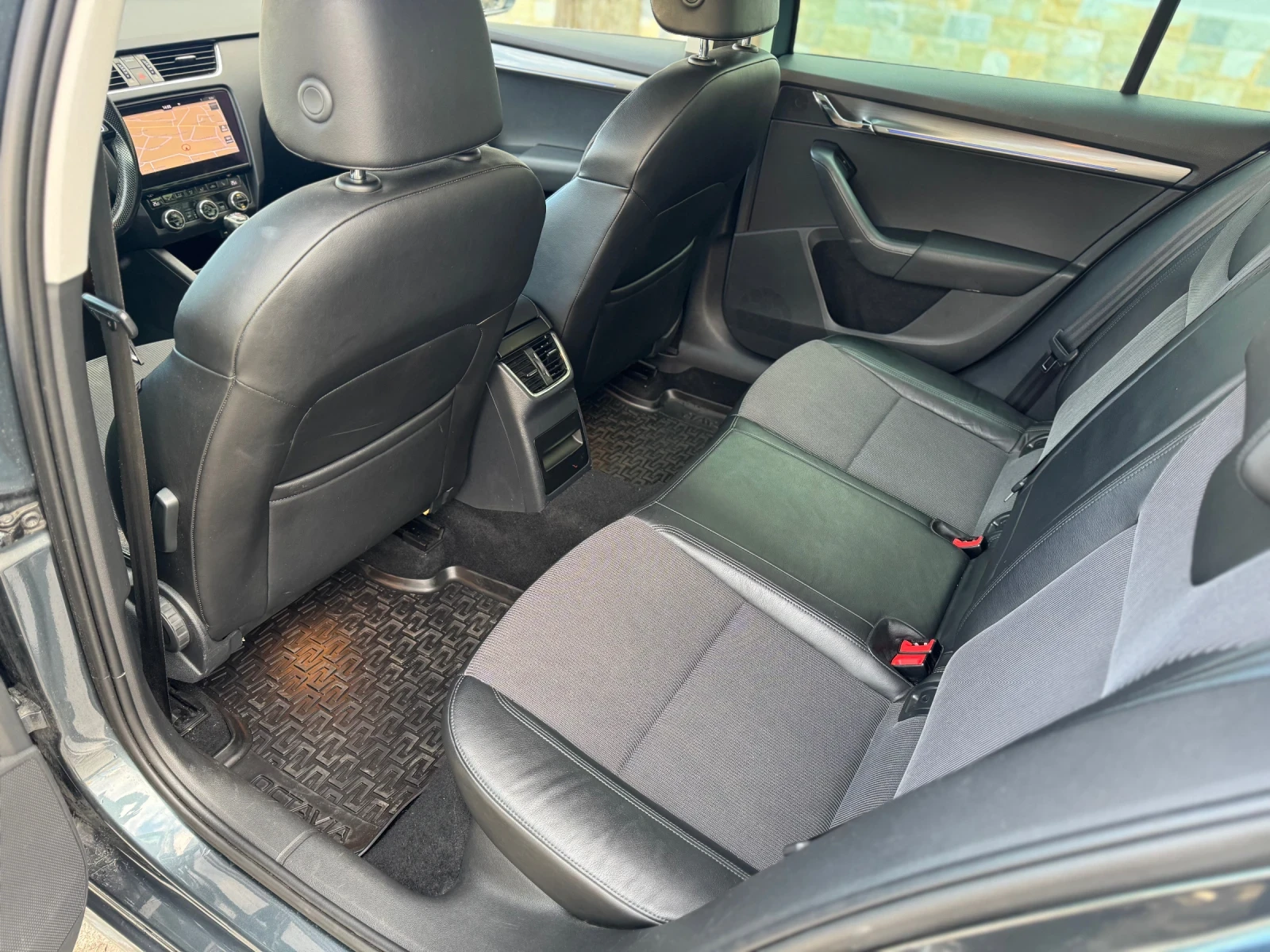 Skoda Octavia 1.6 TDI 116к.с.  - изображение 10