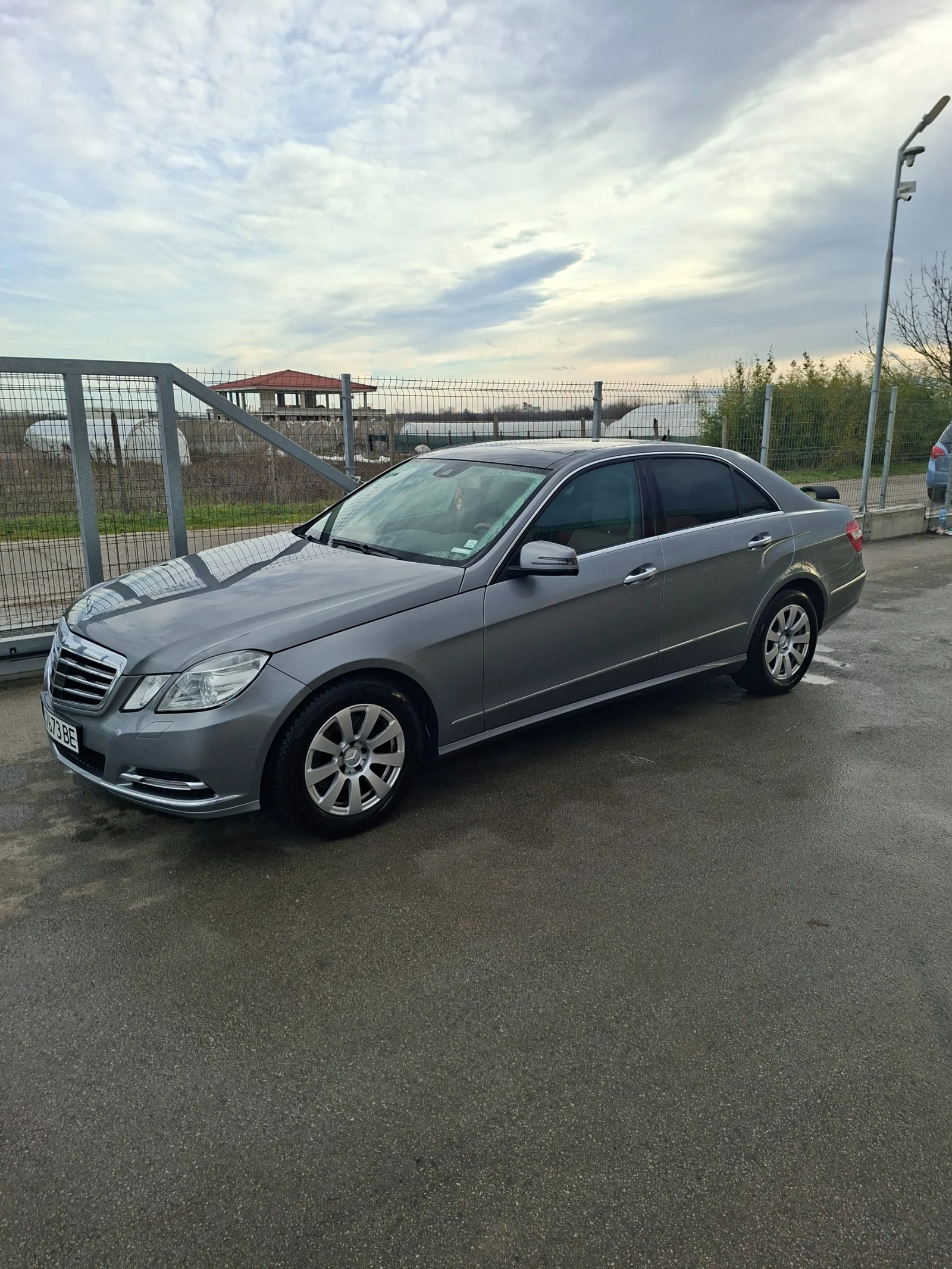 Mercedes-Benz E 350 CDI - изображение 2