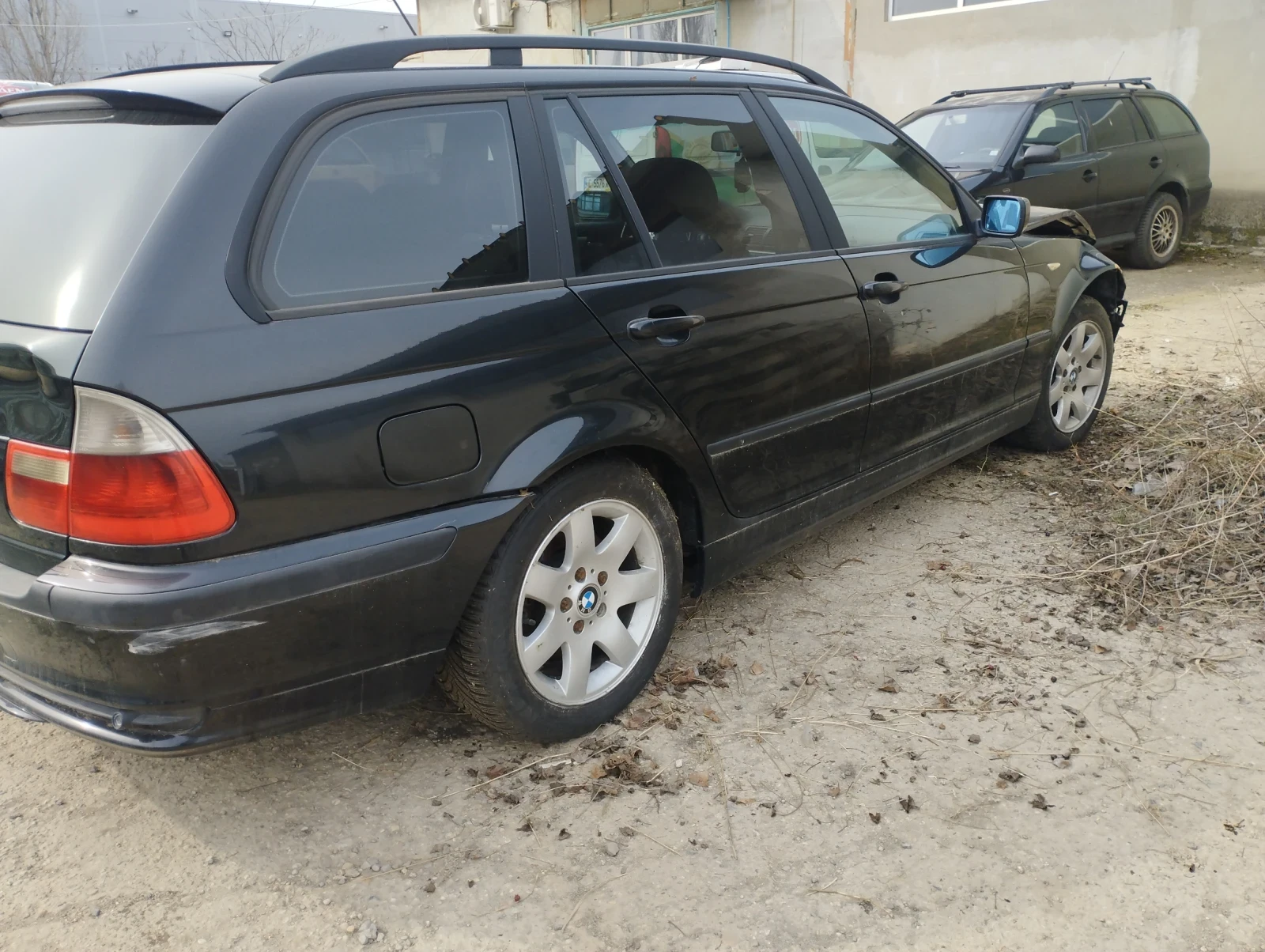 BMW 320 320d - изображение 3