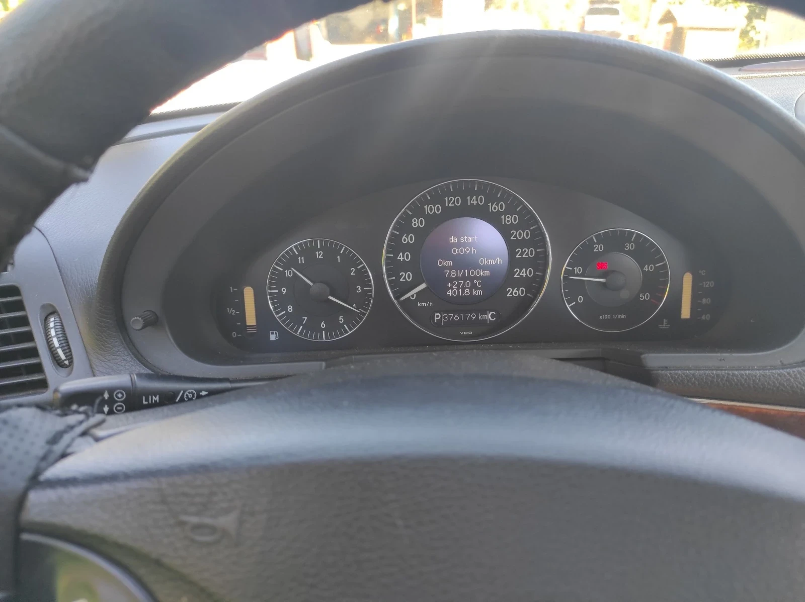 Mercedes-Benz E 270, снимка 6 - Автомобили и джипове - 53739547