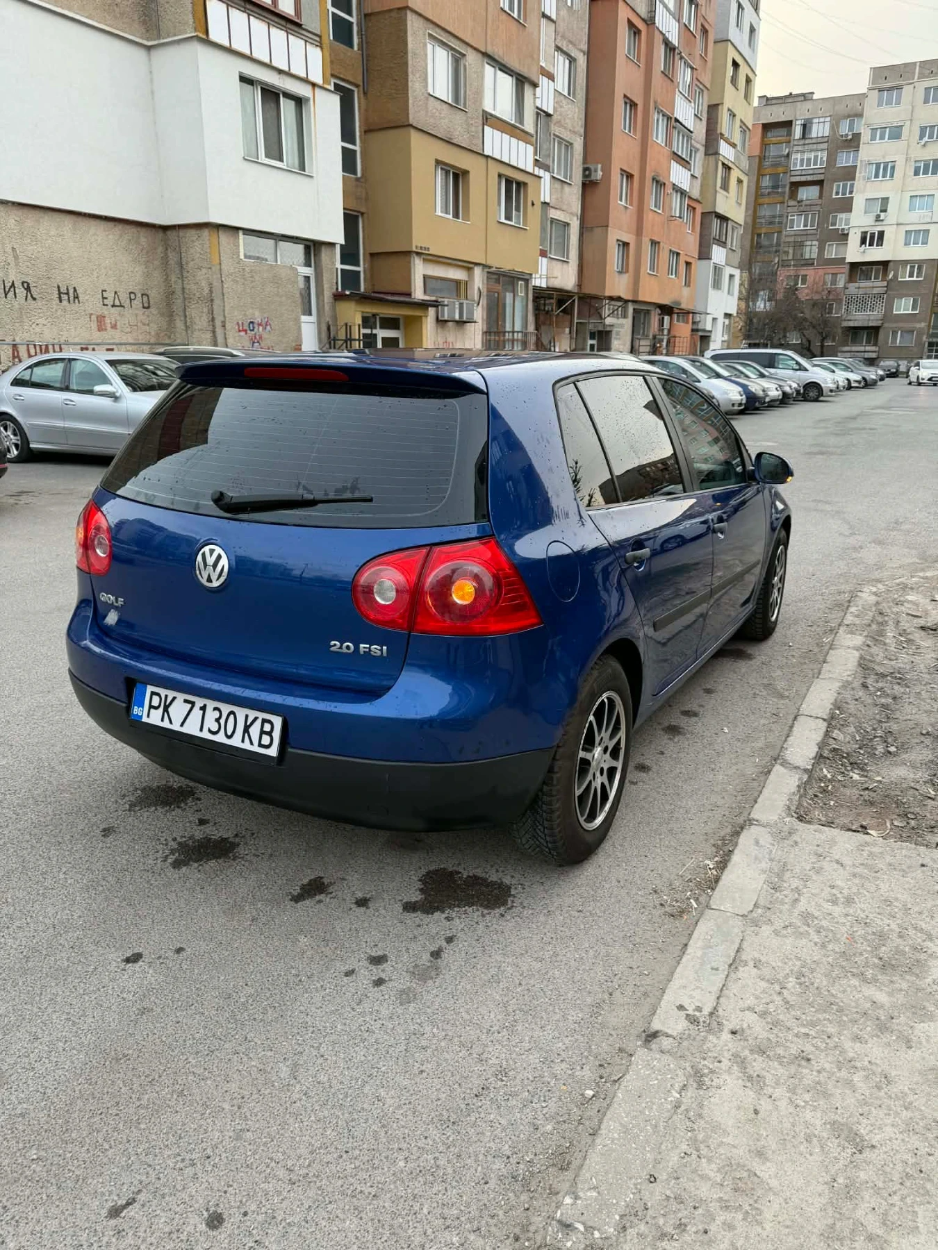 VW Golf 2.0 , снимка 5 - Автомобили и джипове - 53938880