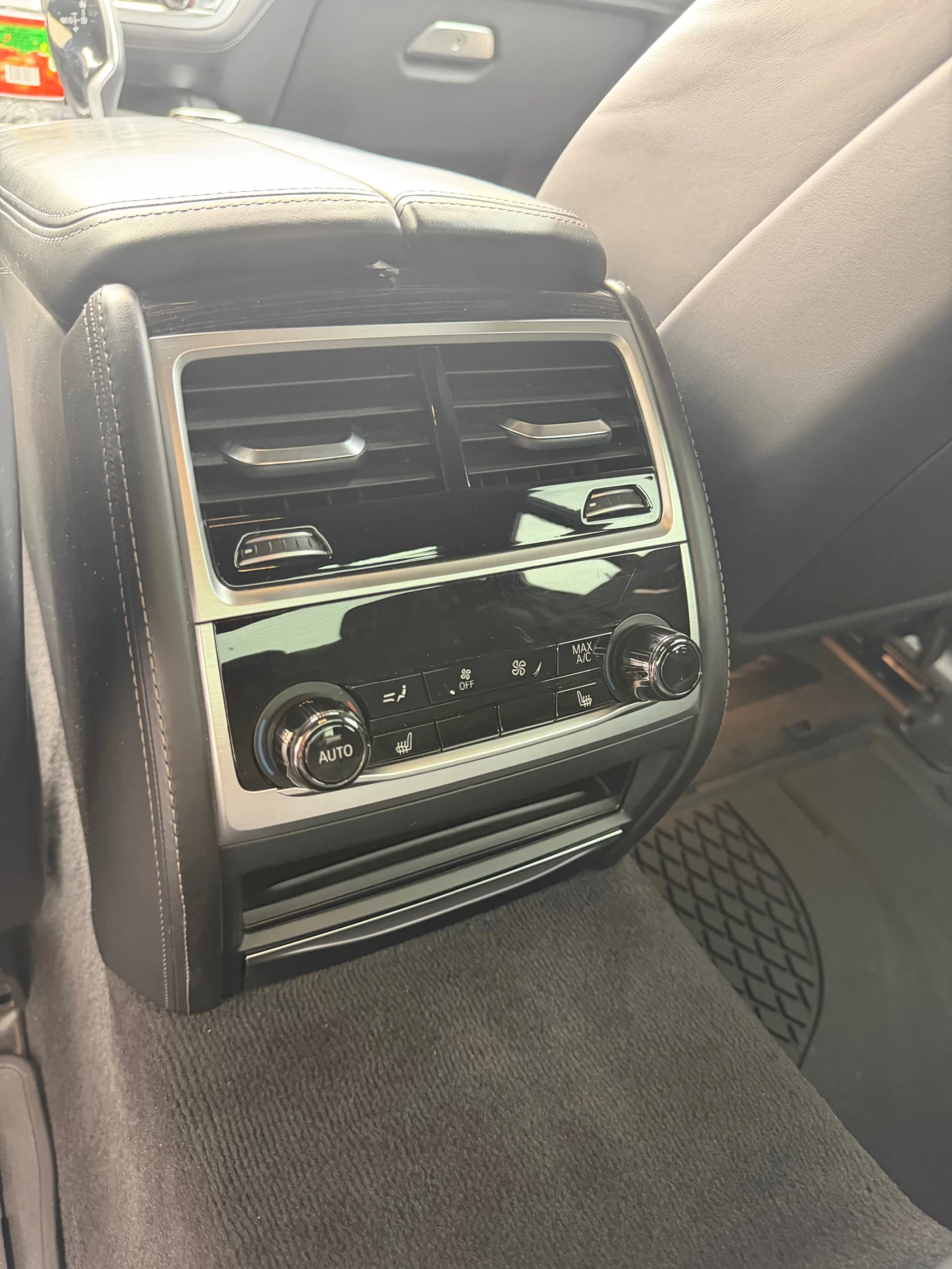 BMW 750 750i, снимка 16 - Автомобили и джипове - 54477558