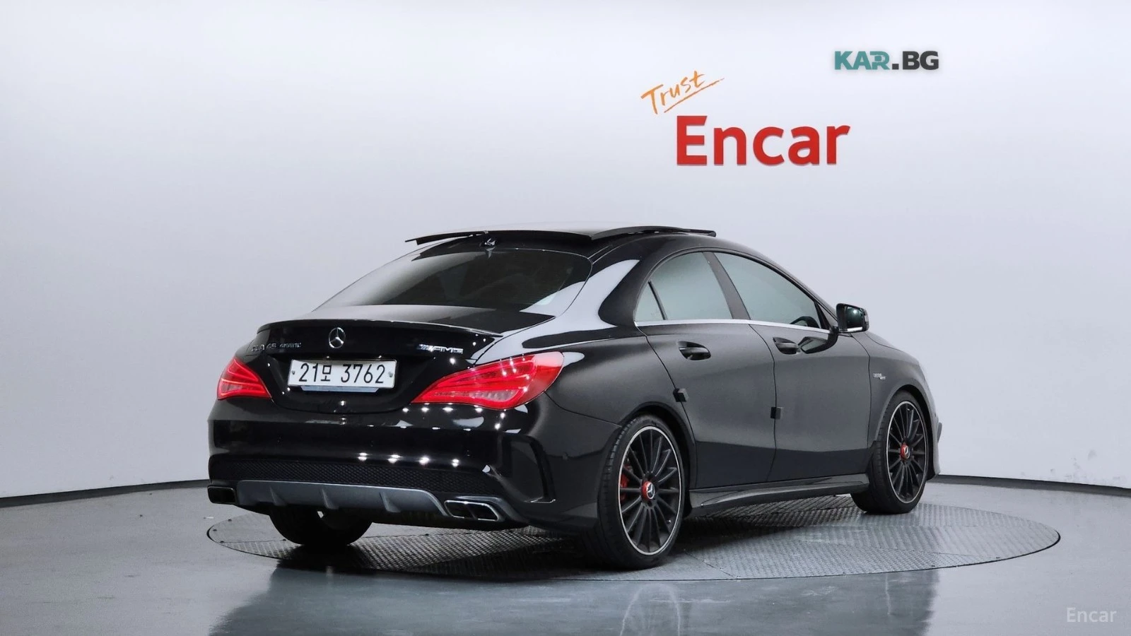 Mercedes-Benz CLA 45 AMG 4MATIC* КАМЕРА* ПОДГРЕВ* SUNROOF* KEYLESS* , снимка 3 - Автомобили и джипове - 54916202