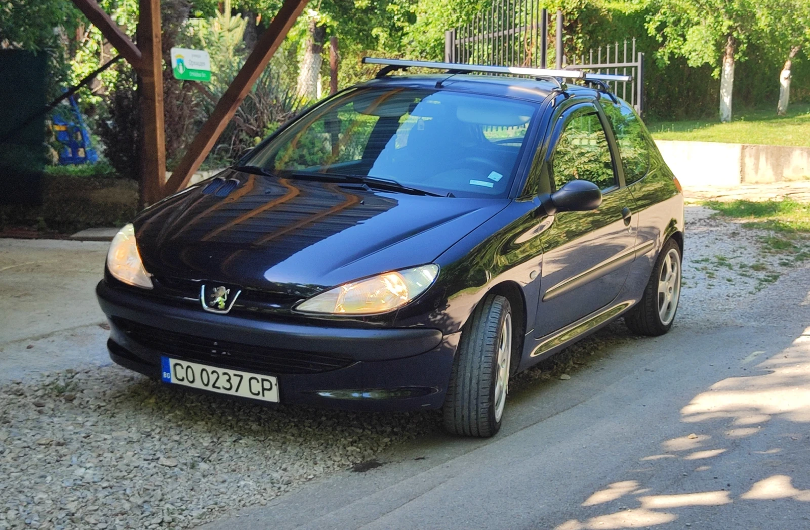 Peugeot 206 1.4, снимка 2 - Автомобили и джипове - 55354338