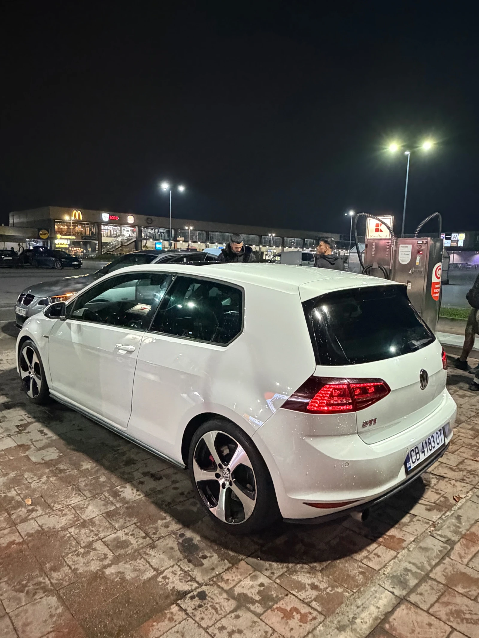 VW Golf, снимка 7 - Автомобили и джипове - 56638296