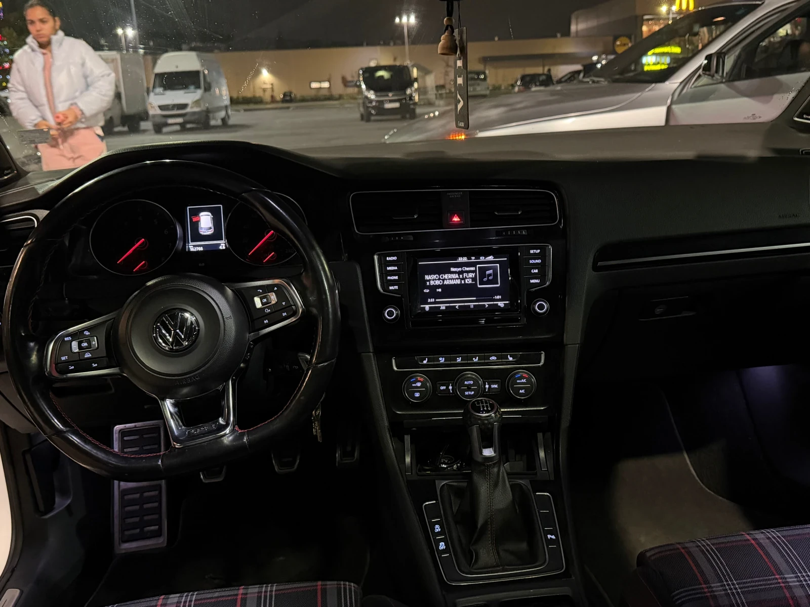 VW Golf, снимка 10 - Автомобили и джипове - 56638296