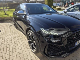 ������ Audi RSQ8