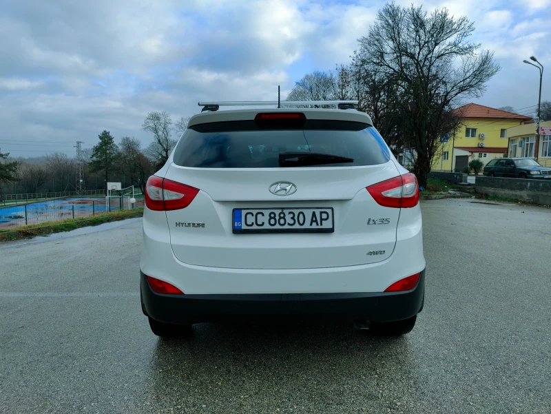 Hyundai IX35, снимка 3 - Автомобили и джипове - 48279138