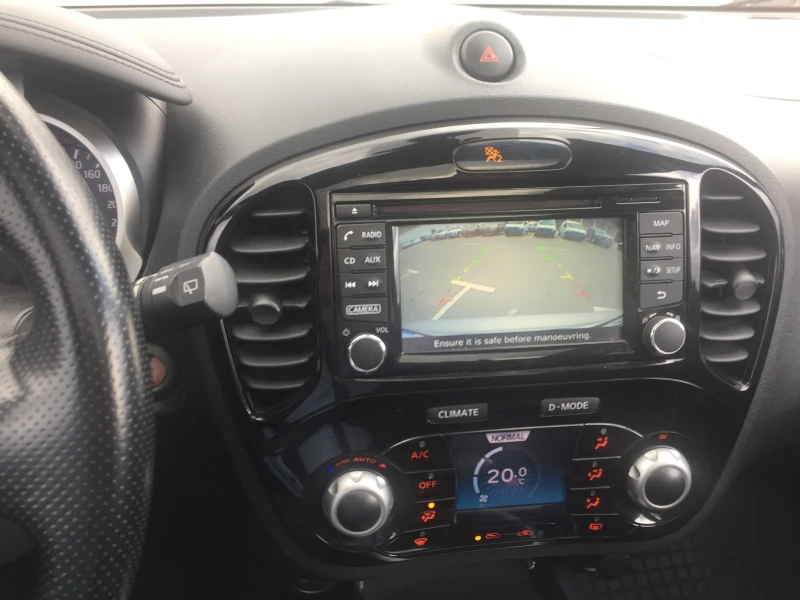 Nissan Juke 1.6, снимка 9 - Автомобили и джипове - 49100629