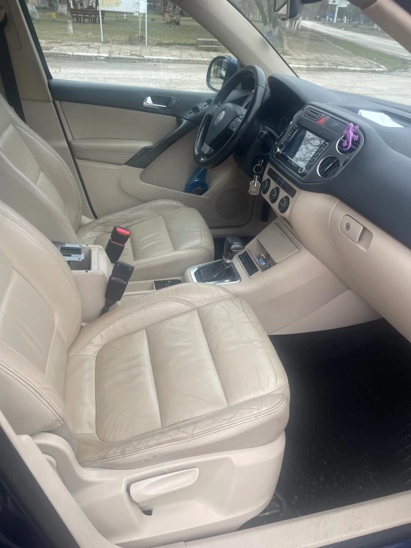 VW Tiguan, снимка 7 - Автомобили и джипове - 49355832