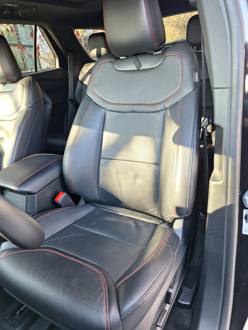 Ford Explorer V6 PHEV 456 к.с., снимка 15 - Автомобили и джипове - 50455001