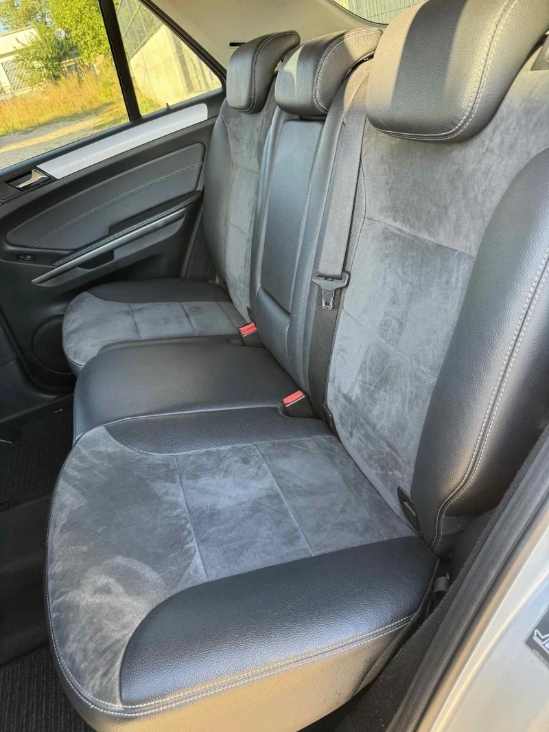Mercedes-Benz ML 320 CDI* FACELIFT* УНИКАТ* , снимка 13 - Автомобили и джипове - 51789865