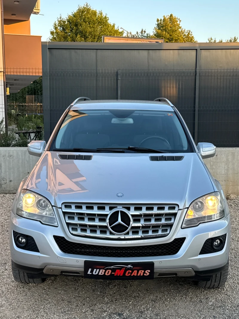 Mercedes-Benz ML 320 CDI* FACELIFT* УНИКАТ* , снимка 2 - Автомобили и джипове - 51789865