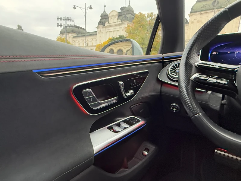 Mercedes-Benz EQE 350* AMG* 4Matic* Pano* Kamera* Distronic, снимка 10 - Автомобили и джипове - 52061662