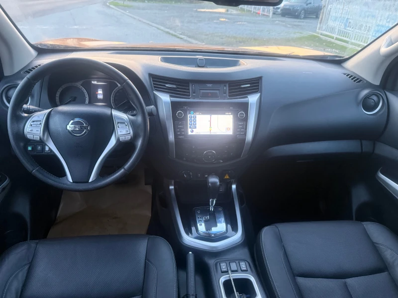 Nissan Navara 2.3 4x4 AUT. NAVI FULL ШВЕЙЦАРИЯ, снимка 8 - Автомобили и джипове - 52634338
