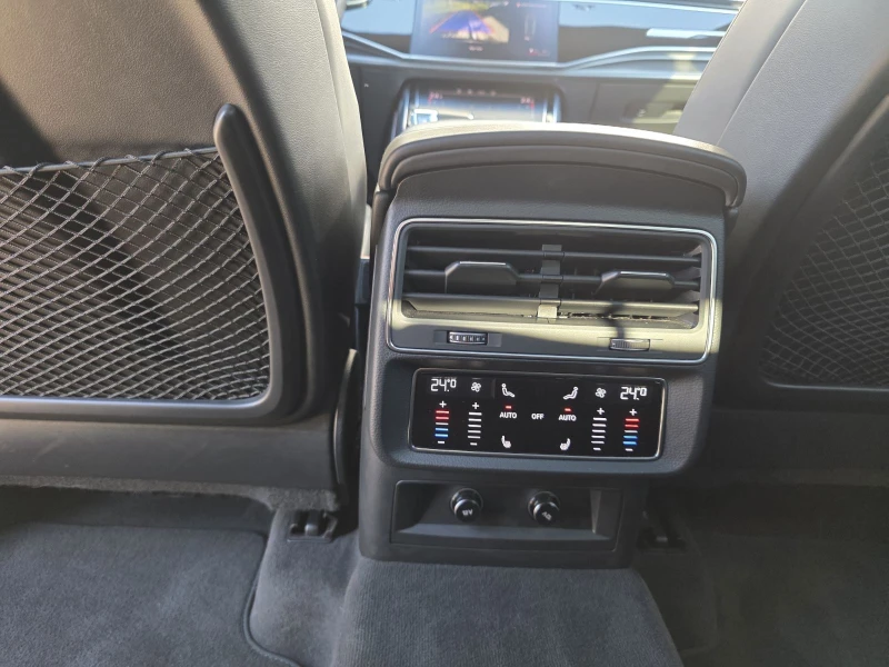 Audi RSQ8 4.0 TFSI V8, снимка 9 - Автомобили и джипове - 52804058