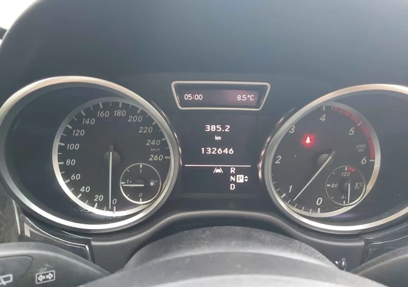 Mercedes-Benz ML 350 BLUETEC * * CARFAX * * АВТО КРЕДИТ * * , снимка 7 - Автомобили и джипове - 52830667