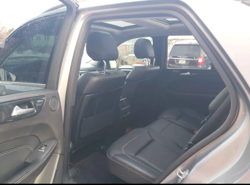 Mercedes-Benz ML 350 BLUETEC * * CARFAX * * АВТО КРЕДИТ * * , снимка 10 - Автомобили и джипове - 52830667