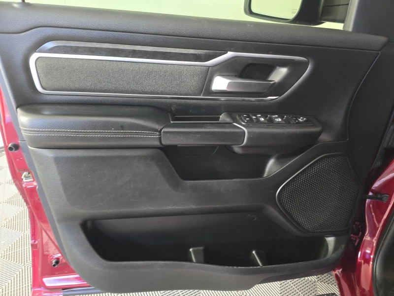 Dodge RAM 1500, снимка 9 - Автомобили и джипове - 53258655