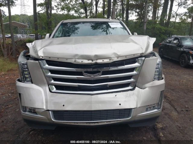 Cadillac Escalade LUXURY, снимка 1 - Автомобили и джипове - 47514527