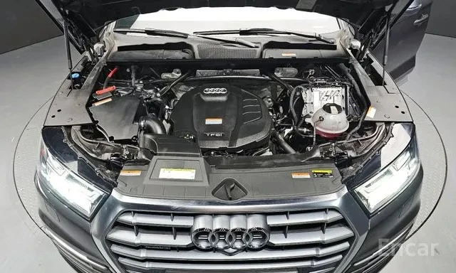 Audi Q5 * HEAD UP * 2 КЛЮЧА * ПАНОРАМА * ПОДГРЕВ * , снимка 10 - Автомобили и джипове - 55475066