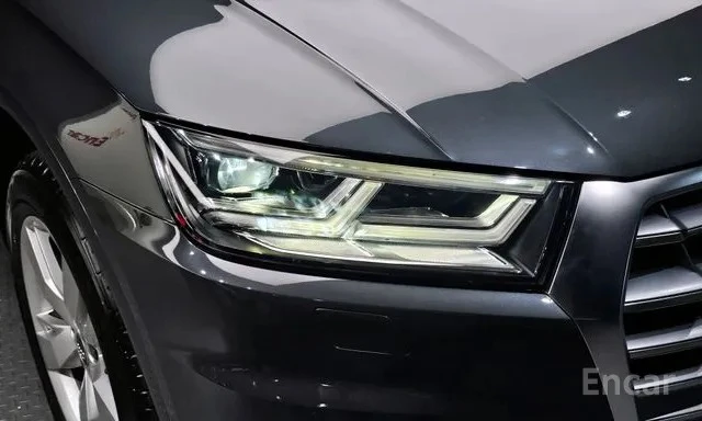 Audi Q5 * HEAD UP * 2 КЛЮЧА * ПАНОРАМА * ПОДГРЕВ * , снимка 9 - Автомобили и джипове - 55475066