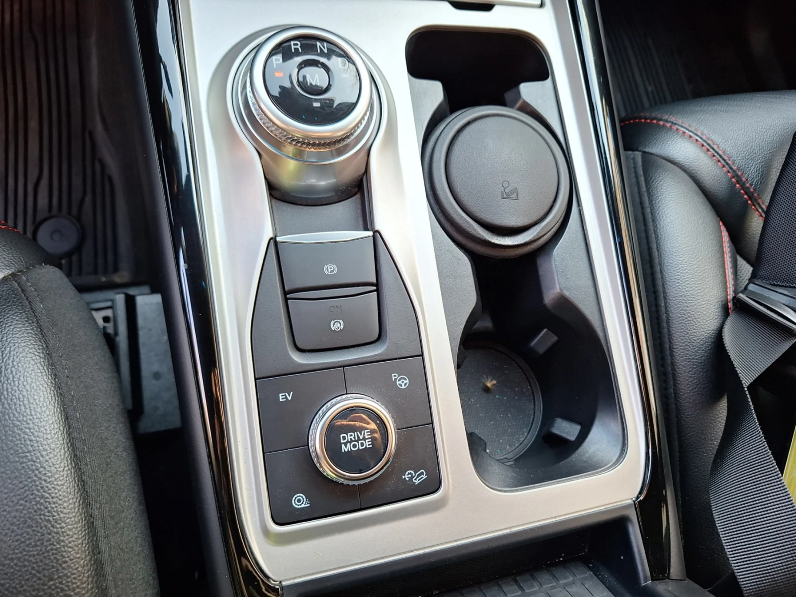 Ford Explorer V6 PHEV 456 �.�. | Mobile.bg � ����������� 12