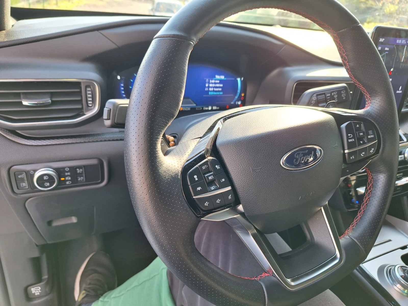 Ford Explorer V6 PHEV 456 �.�. | Mobile.bg � ����������� 17