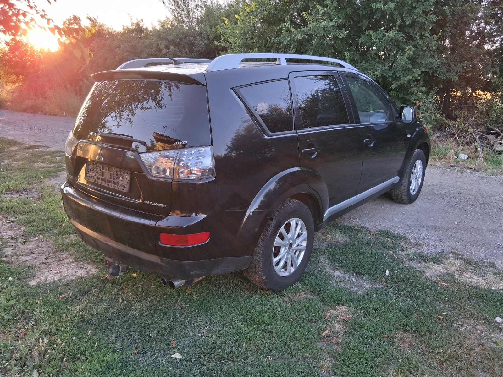 Mitsubishi Outlander 2.0 - изображение 4