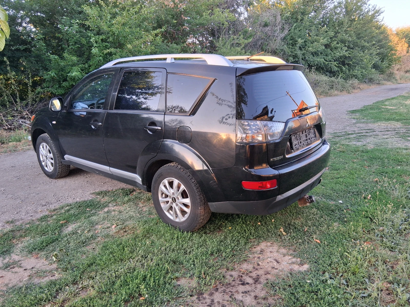 Mitsubishi Outlander 2.0 - изображение 3