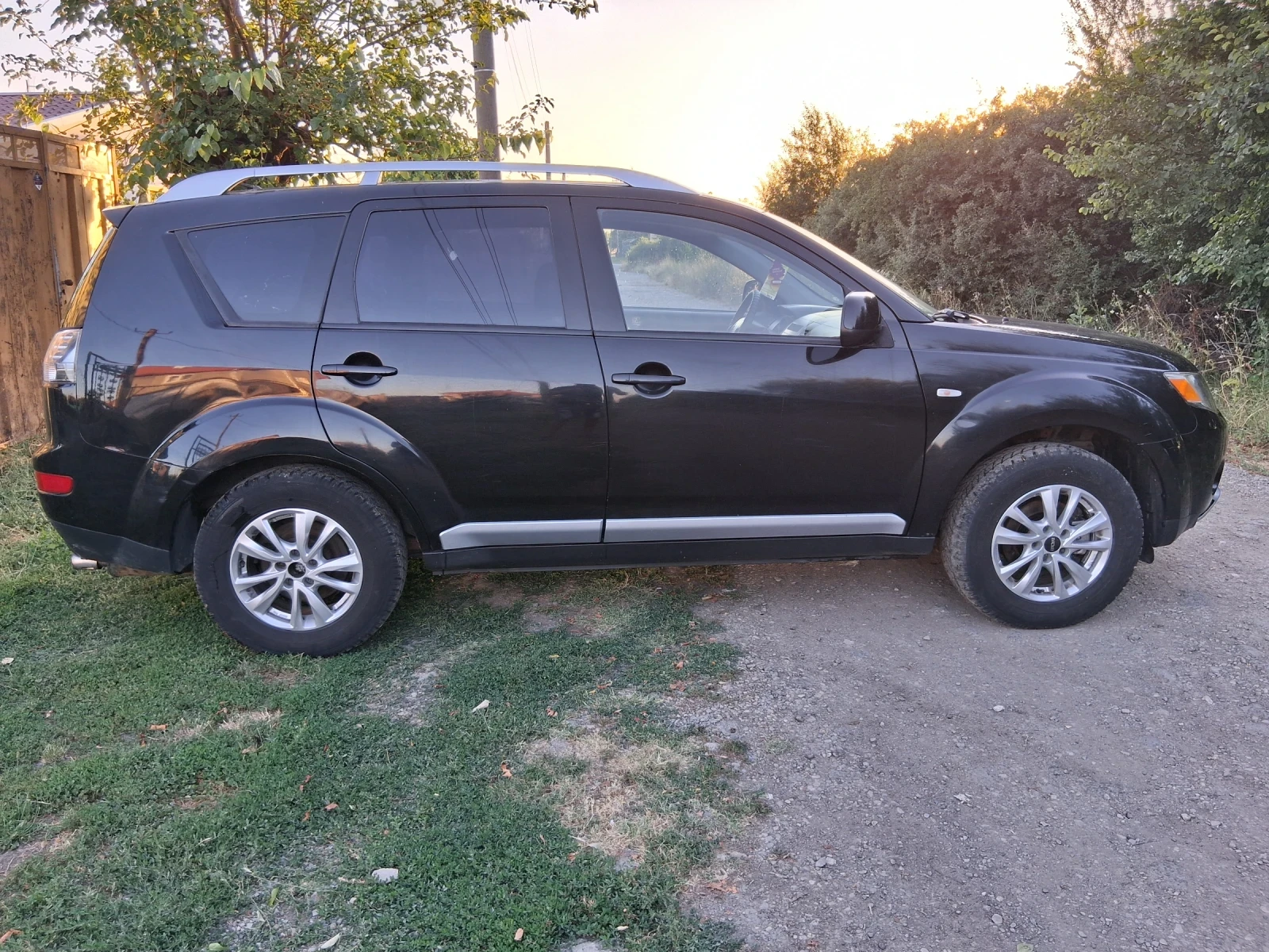 Mitsubishi Outlander 2.0 - изображение 5