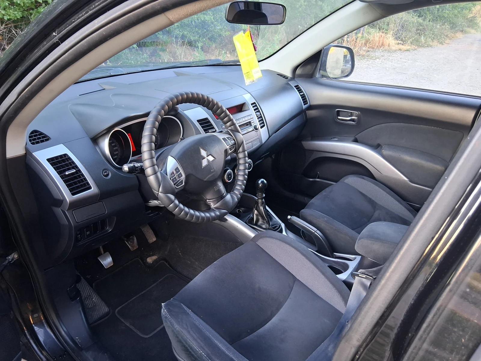 Mitsubishi Outlander 2.0 - изображение 8