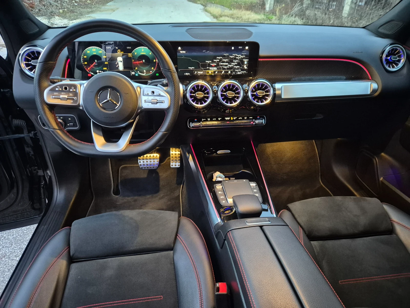 Mercedes-Benz GLB D/AMG/4MATIC /129000�� | Mobile.bg � ����������� 12