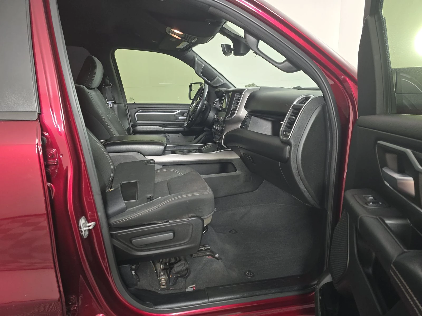 Dodge RAM 1500  - изображение 8