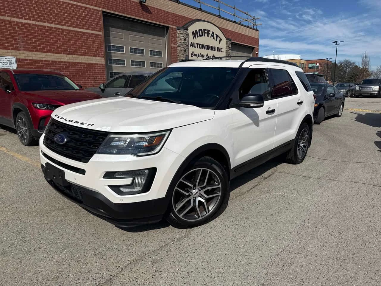 Ford Explorer * Sport * ПОДГРЕВ * ОБДУХВАНЕ * ПРЕДСТАВИТЕЛСТВО | Auto.bg — изображение 1