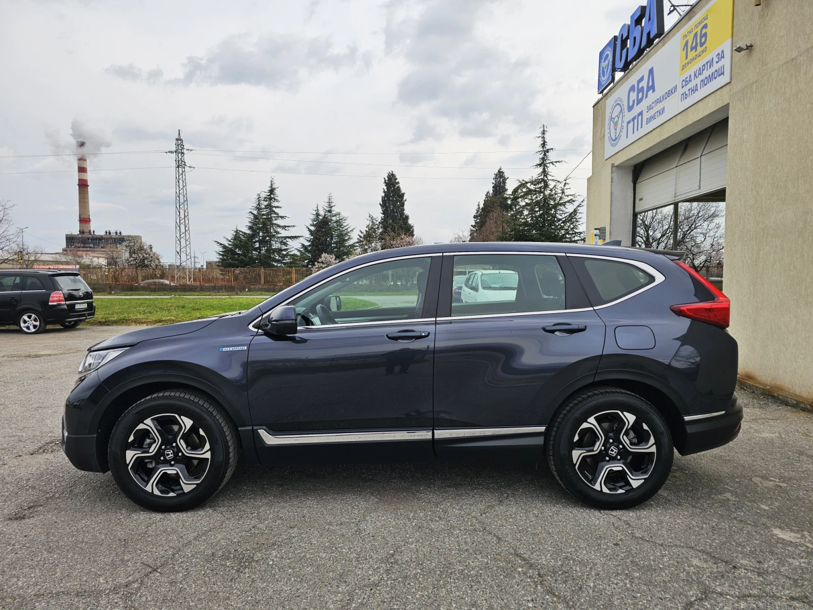 Honda Cr-v 2.0 AWD HYBRID EXECUTIVE, снимка 4 - Автомобили и джипове - 53916370